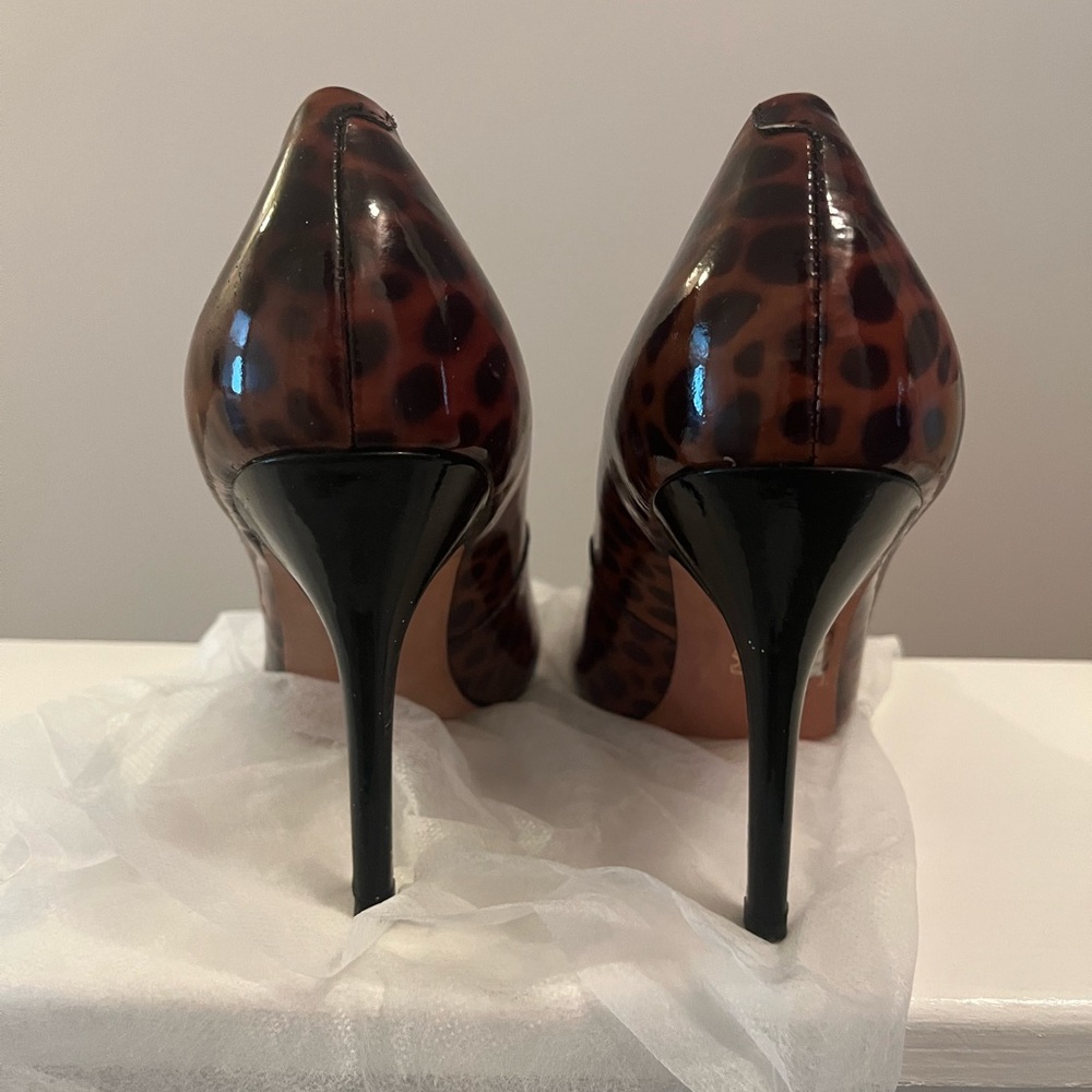 Joan and David leopard pumps